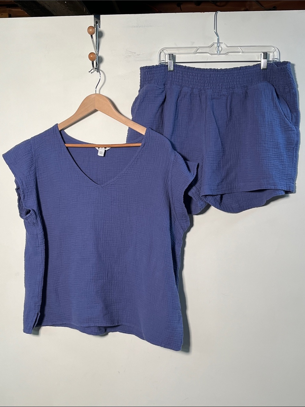 THREE DOTS Casual 2-Piece 100% Cotton Textured Periwinkle V-Neck Top/Shorts XXL